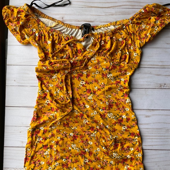 Forever 21 Dresses & Skirts - Summer dress